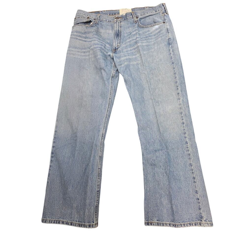 Signature by Levi Strauss & Co. Low Boot Jeans Light Wash 38x30 - Like New
